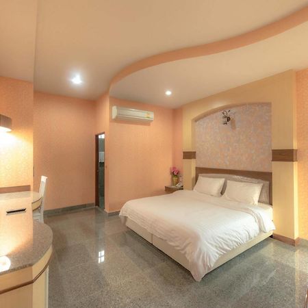 Martina Hotel Surin Zewnętrze zdjęcie
