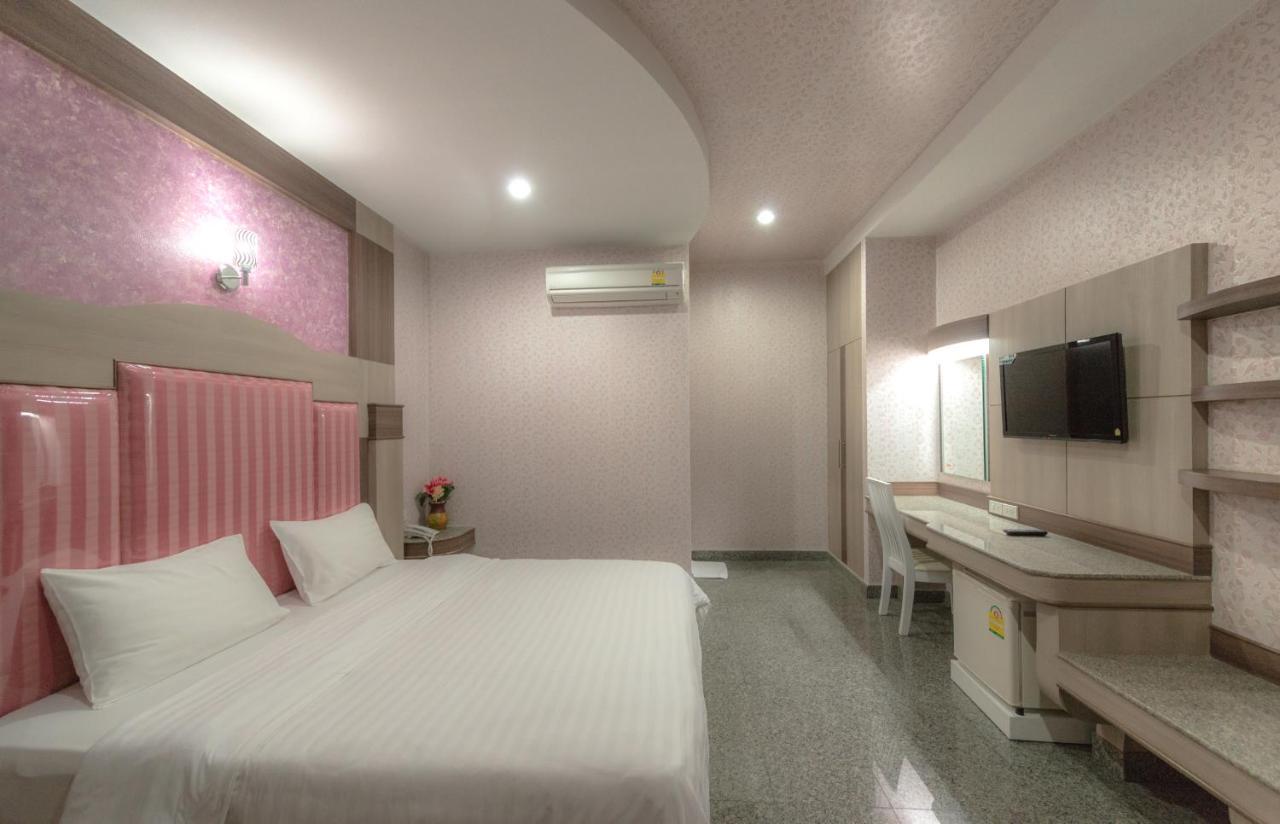 Martina Hotel Surin Zewnętrze zdjęcie