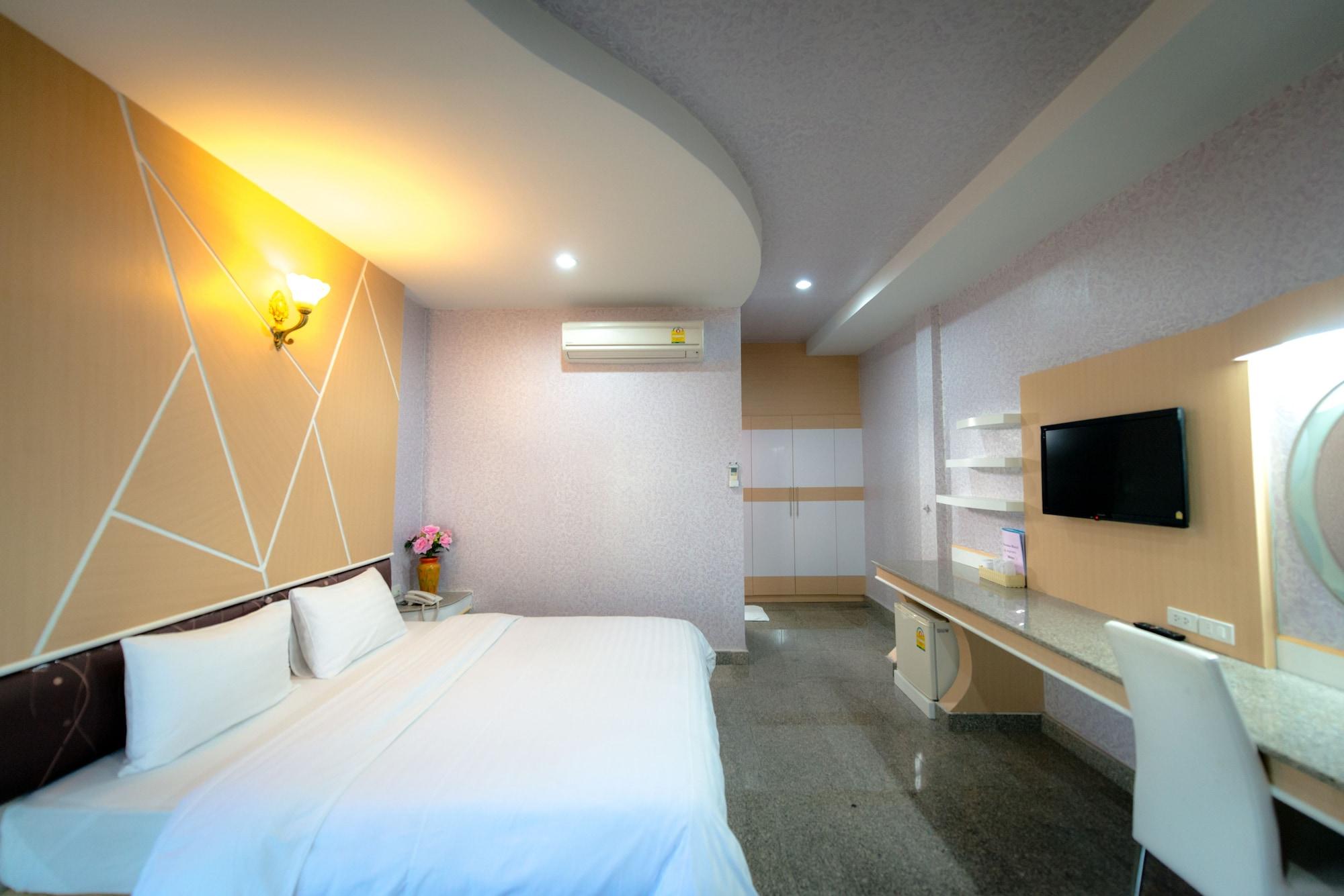Martina Hotel Surin Zewnętrze zdjęcie