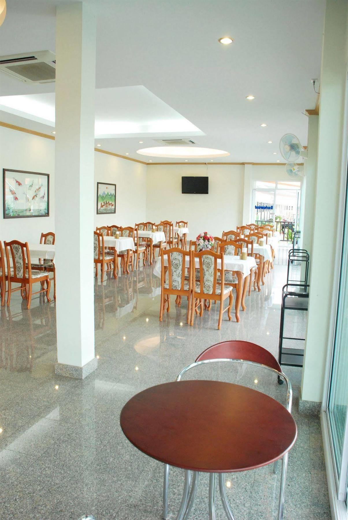 Martina Hotel Surin Zewnętrze zdjęcie